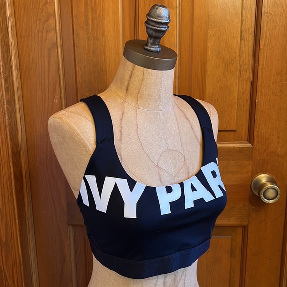 IVY PARK Other - IVY PARK by Beyonce black Sports Bra Size M